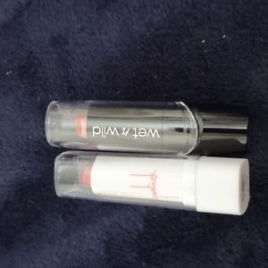 Lips stick